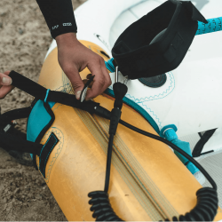 Leash de wingfoil/SUP Core Coiled Carabiner