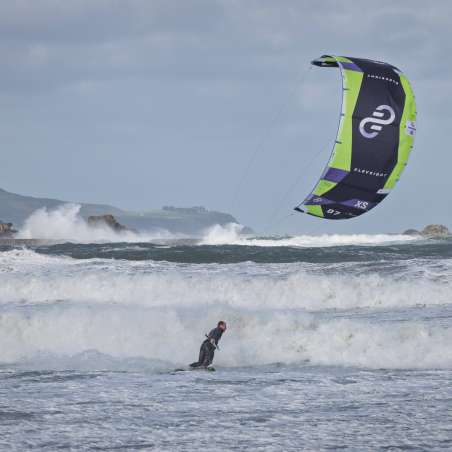 ELEVEIGHT XS V6 2025