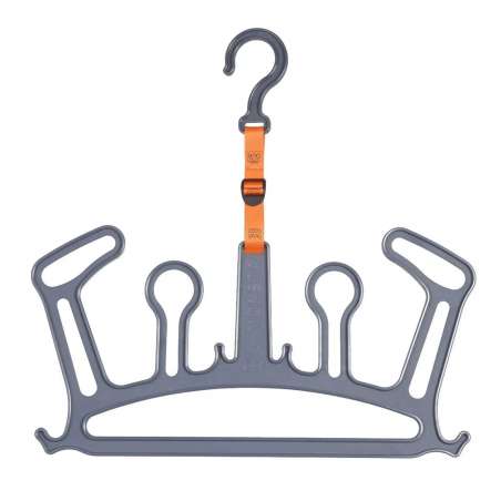 C-MONSTA WETSUIT HANGER V2 2026 – accessoire néoprène.