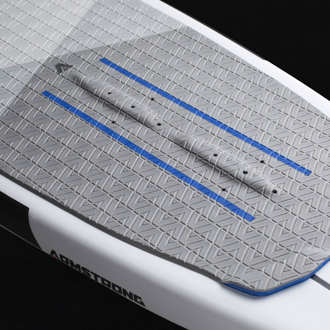 Détail du grip de l’Armstrong Midlength FG 2025