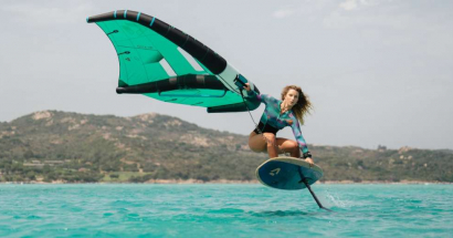 GUIDE 2026 : COMMENT CHOISIR SA PLANCHE DE WINGFOIL