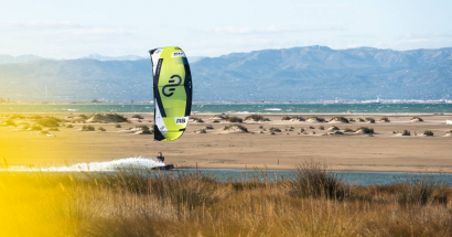 FOCUS ELEVEIGHT RS V9 & MASTER RANGE BY IKSURF